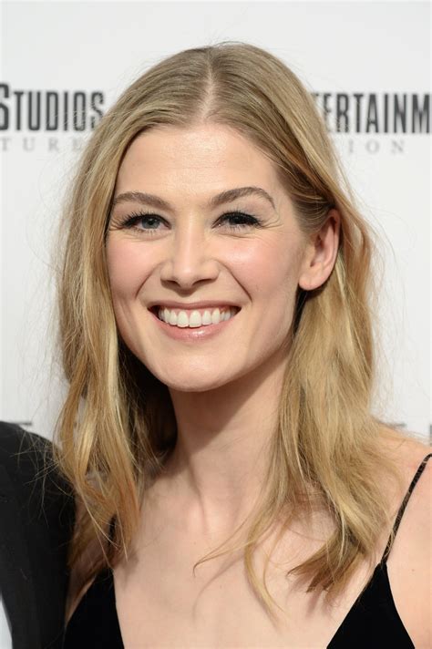 nuderosamund pike|Rosamund Pike